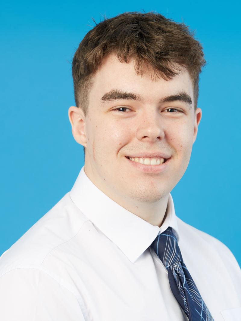Junior Accountant Joseph Robinson